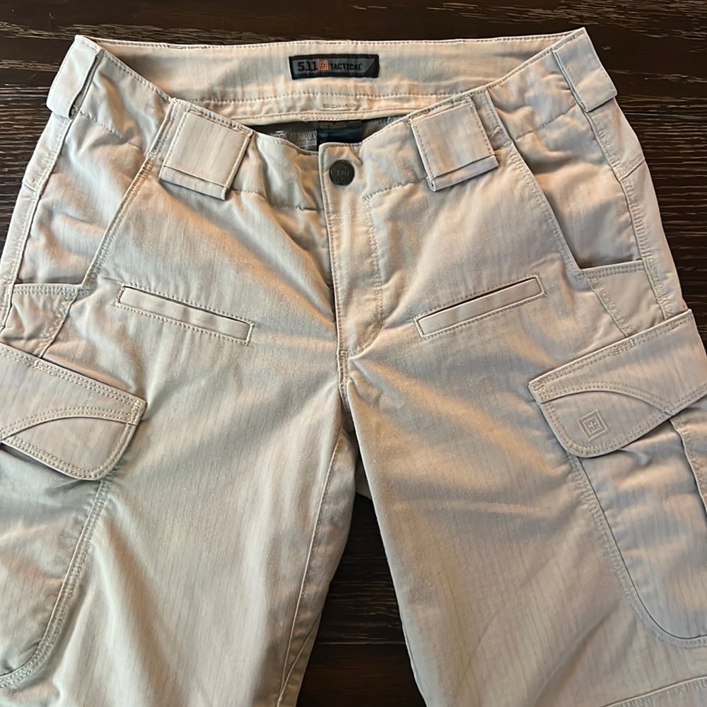 Women’s 5.11 Stryke Pant in khaki